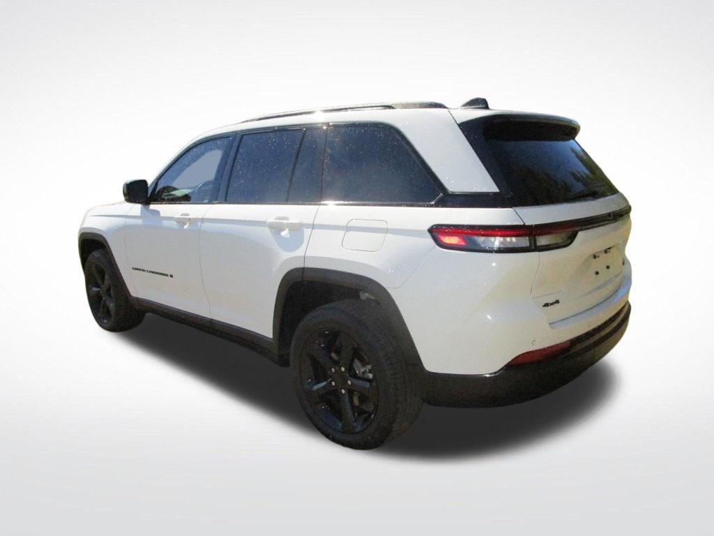 Used 2023 Jeep Grand Cherokee Limited