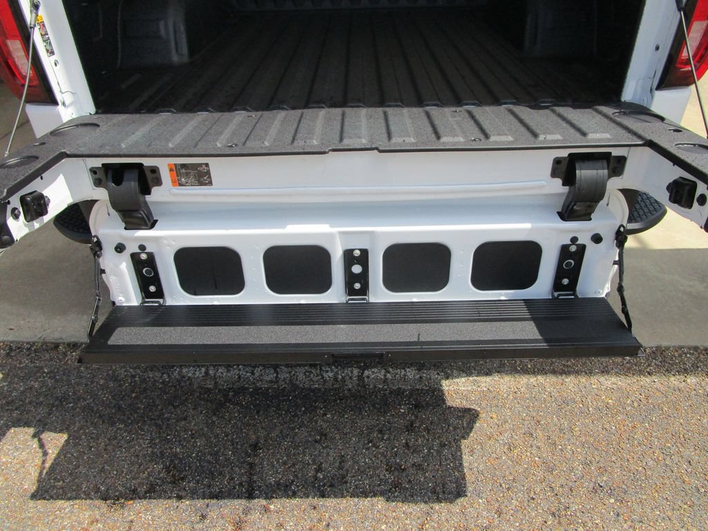 2026 GMC Sierra 1500 AT4 - Photo 15