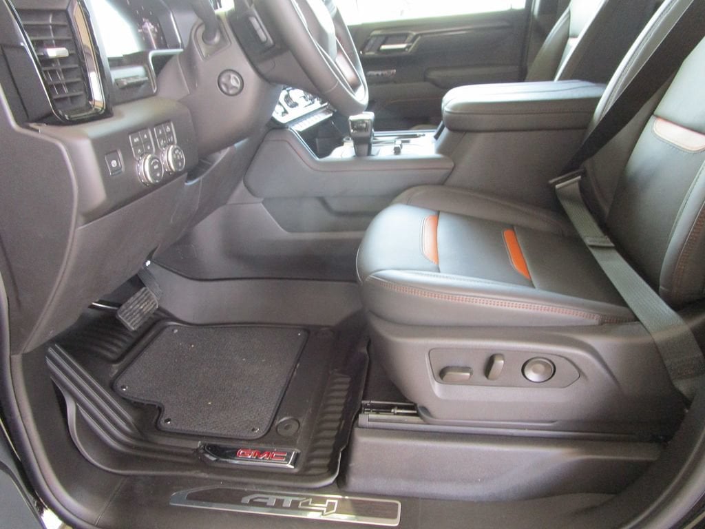 2026 GMC Sierra 1500 AT4 - Photo 31