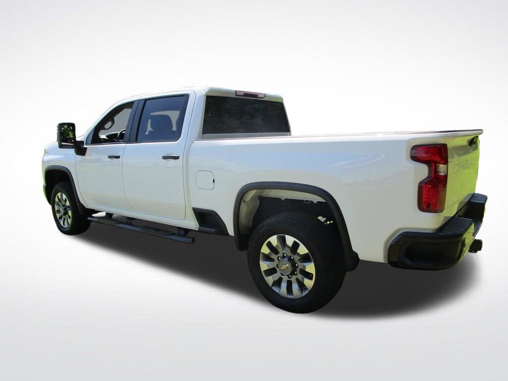 Used 2024 Chevrolet Silverado 2500 HD Custom Truck