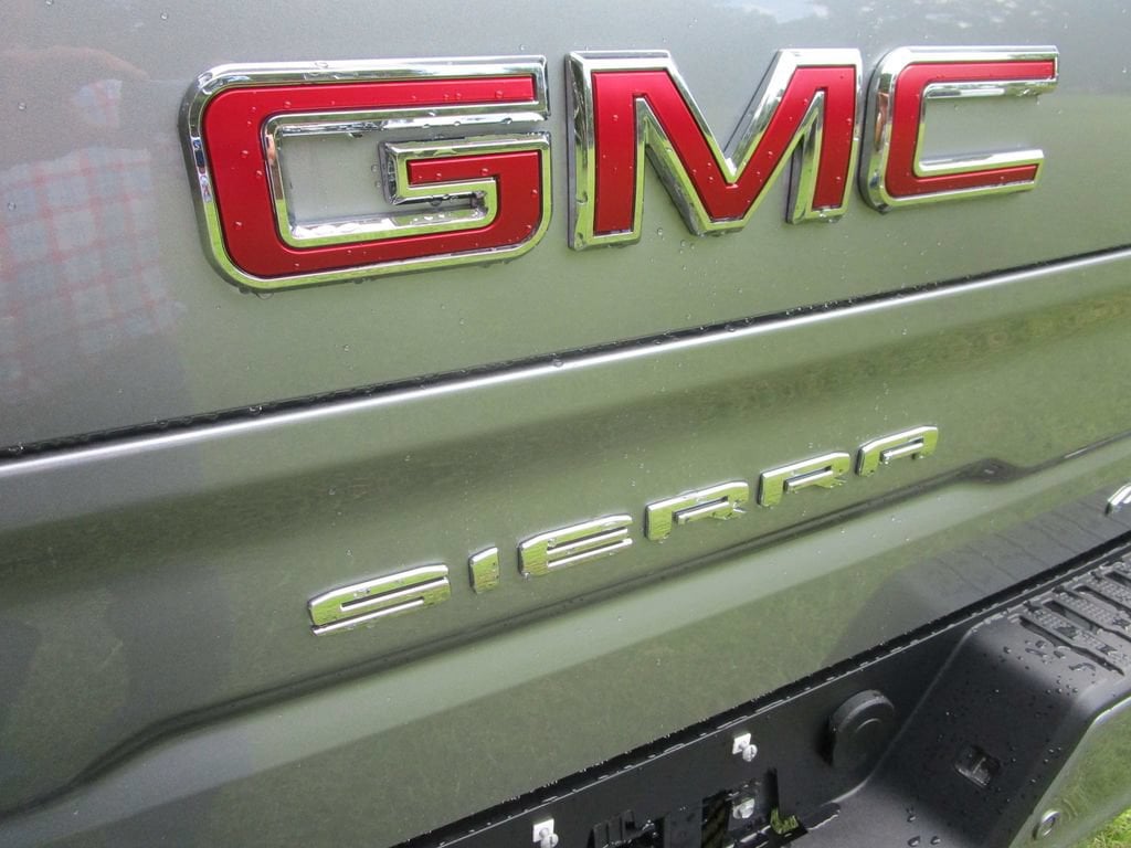 2026 GMC Sierra 1500 AT4 - Photo 13