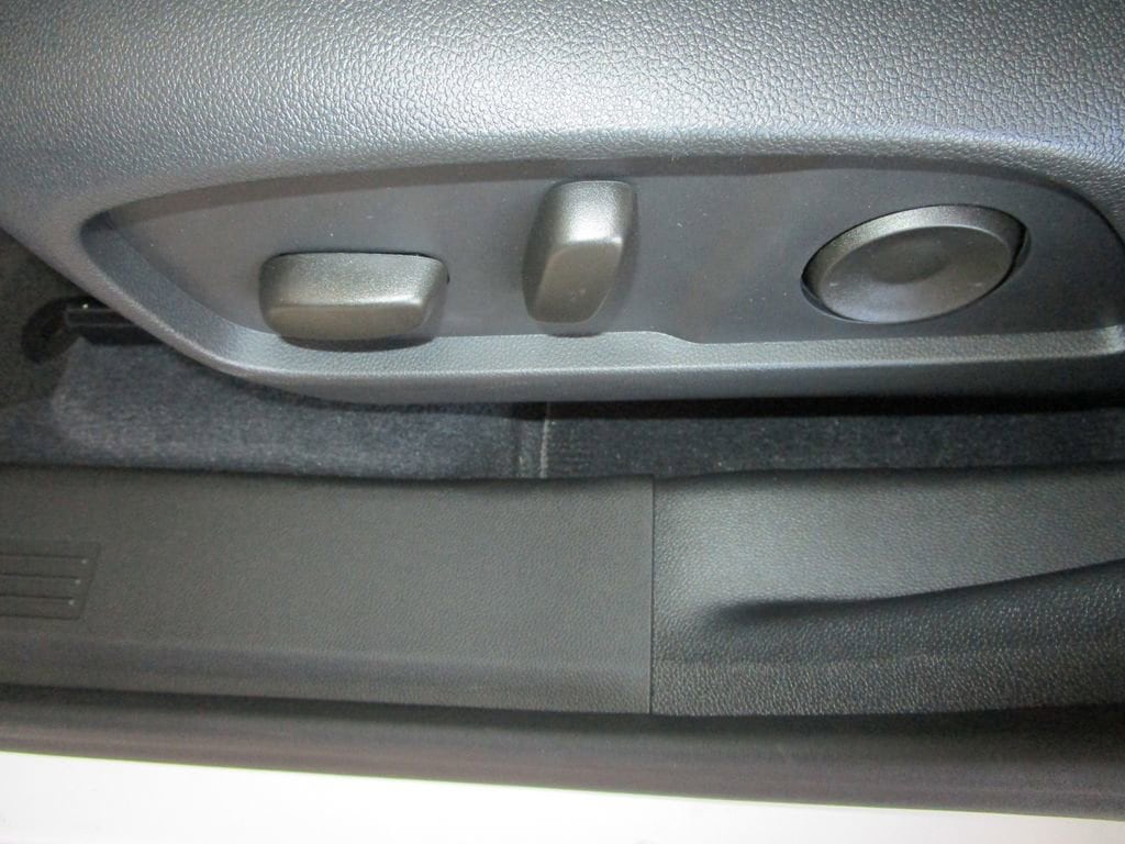 2026 GMC Terrain AT4 - Photo 25