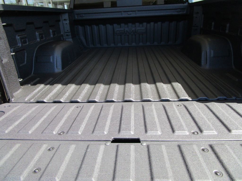 2026 GMC Sierra 1500 AT4 - Photo 15