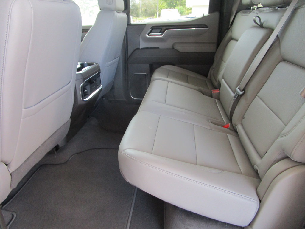 2026 GMC Sierra 1500 SLT - Photo 22