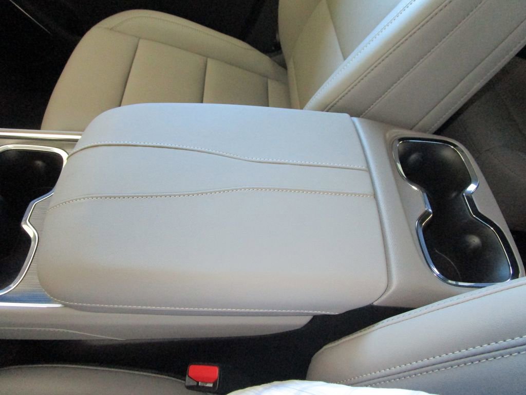 2026 GMC Acadia Elevation - Photo 35