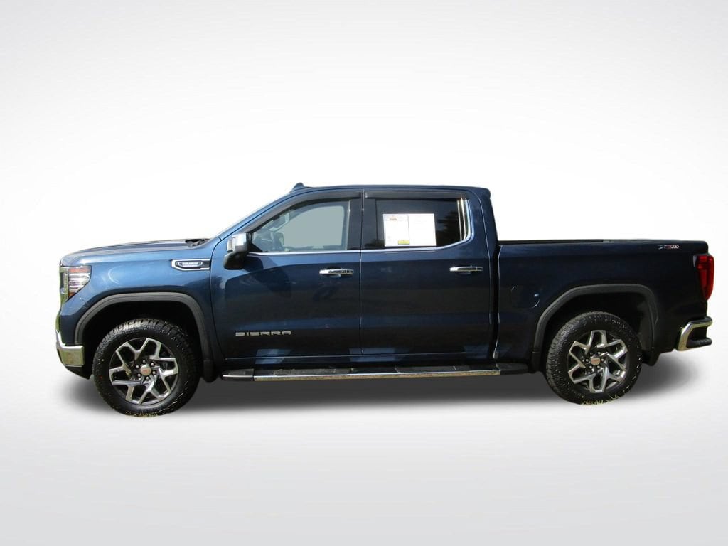 Used 2022 GMC Sierra 1500 SLT Truck