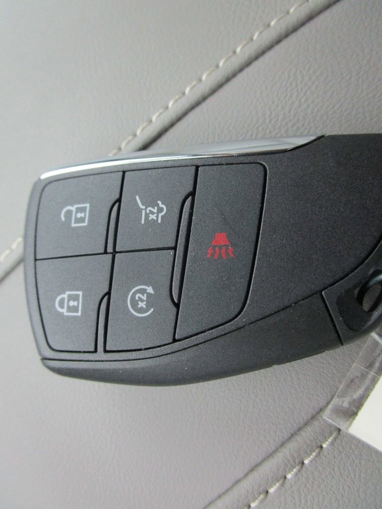 2026 GMC Acadia Elevation - Photo 41