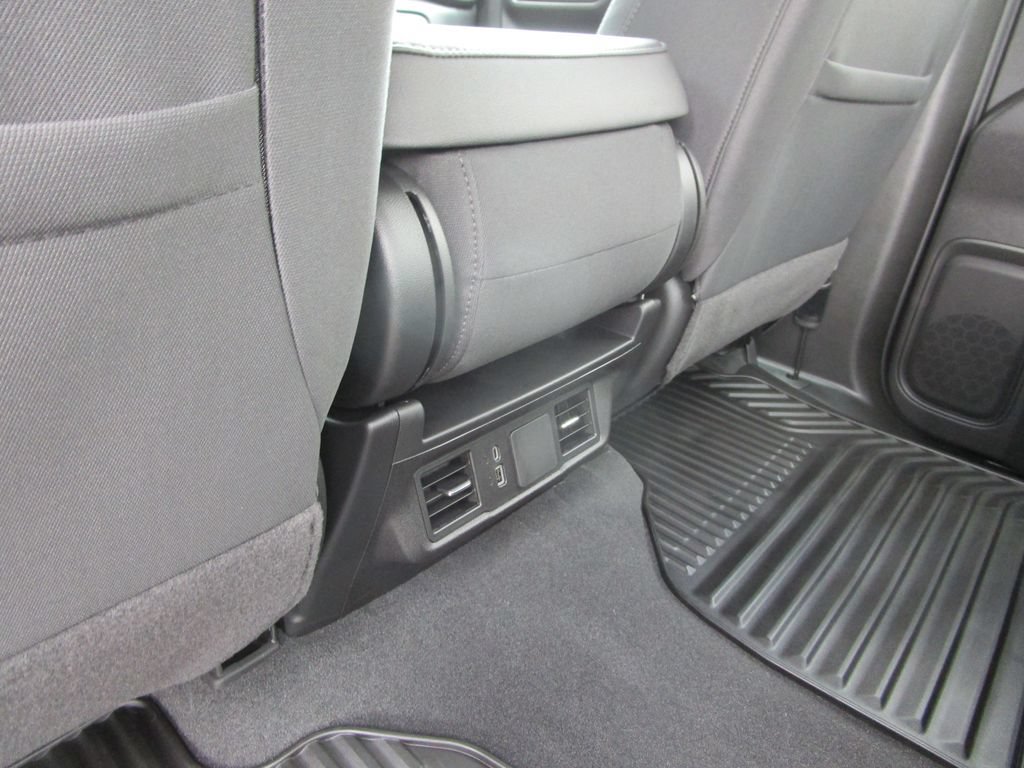 2026 GMC Sierra 1500 Pro - Photo 17