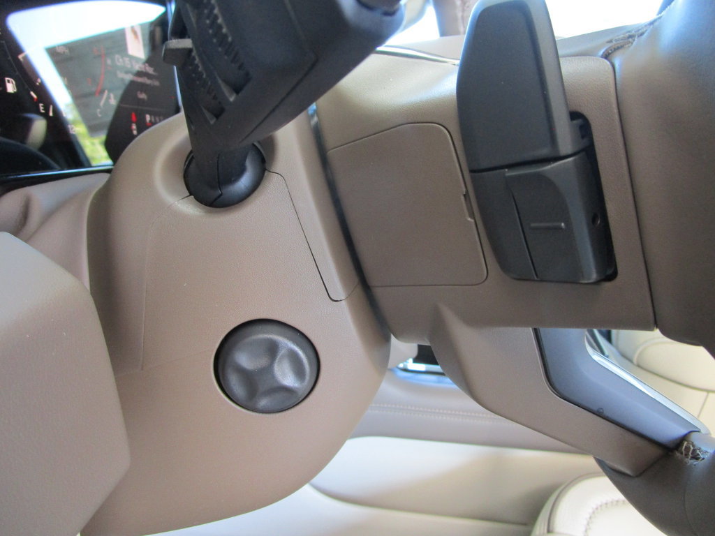 2026 GMC Yukon XL Denali - Photo 33