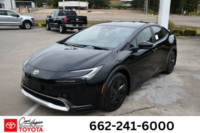 2026 Toyota Prius SE's photo