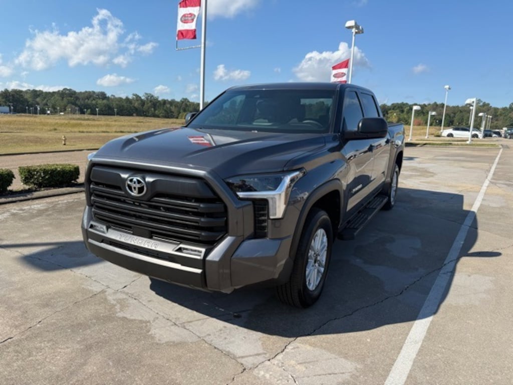 Used 2023 Toyota Tundra SR5 3.5L V6 Truck CrewMax
