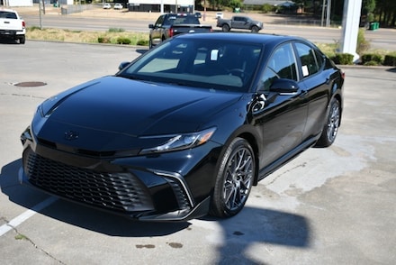 2026 Toyota Camry SE Sedan