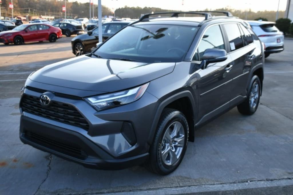 New 2025 Toyota RAV4 XLE SUV