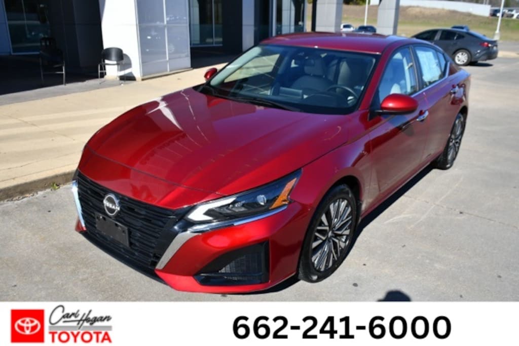 Used 2023 Nissan Altima 2.5 SV Sedan