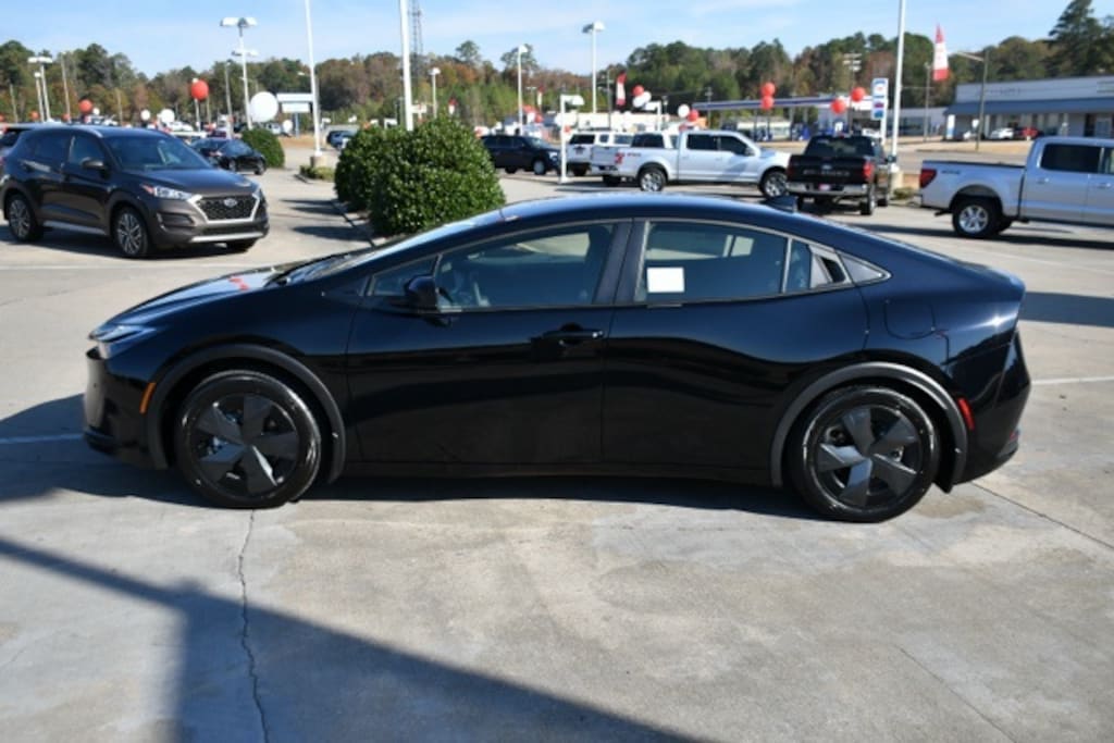 New 2026 Toyota Prius Plug-in Hybrid SE Hatchback