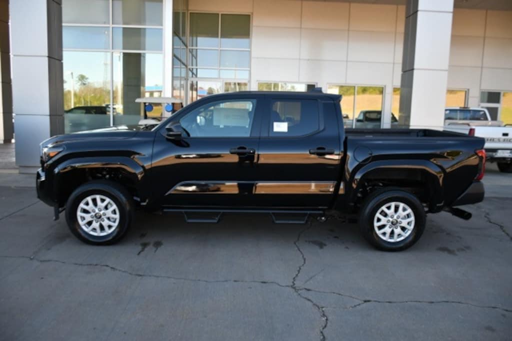 New 2026 Toyota Tacoma SR Truck Double Cab