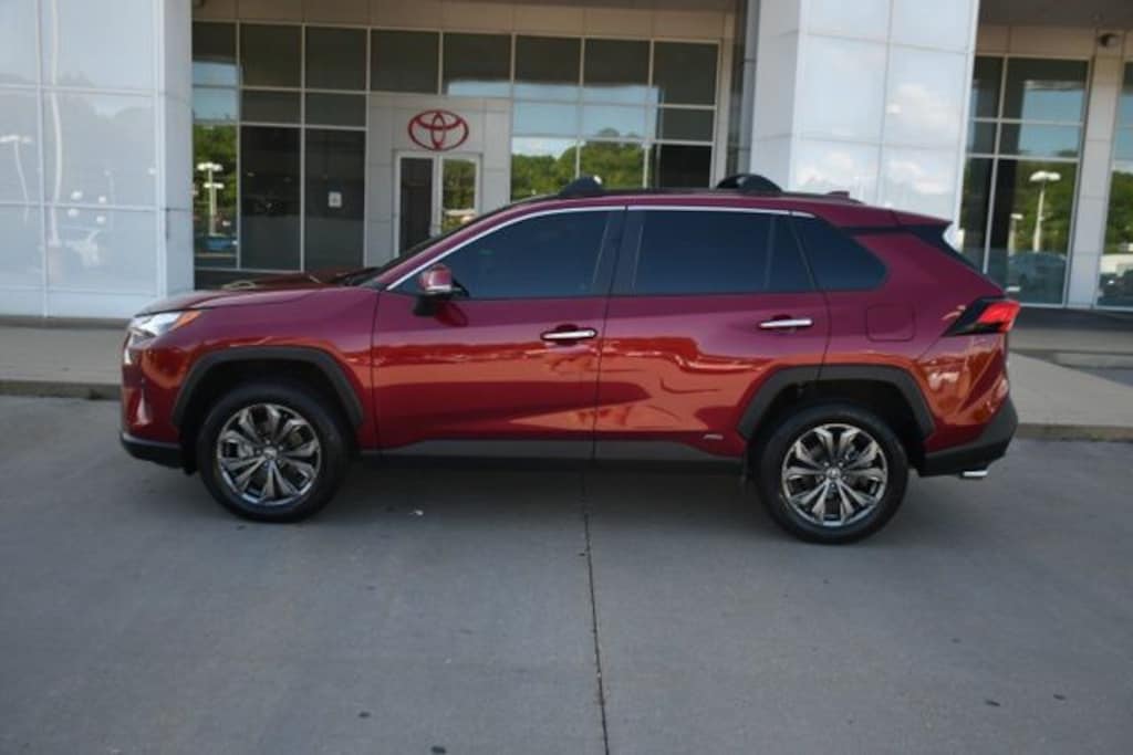 Used 2022 Toyota RAV4 Hybrid Limited SUV