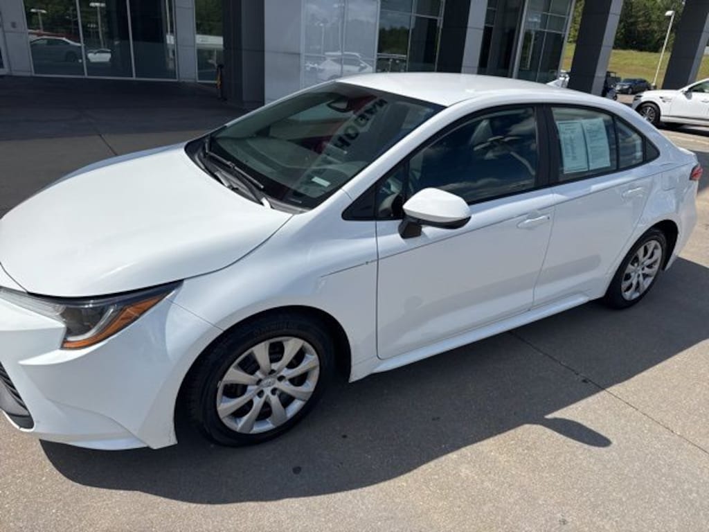 Used 2023 Toyota Corolla LE Sedan