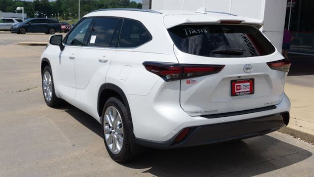 New 2026 Toyota Highlander Limited SUV