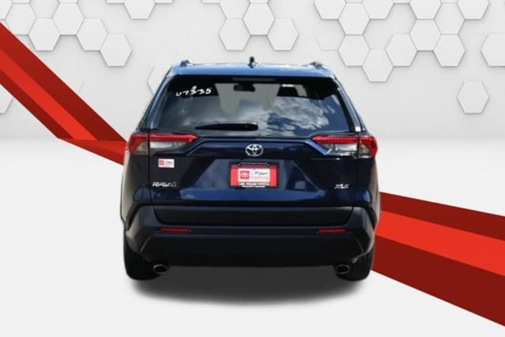 Used 2025 Toyota RAV4 XLE SUV