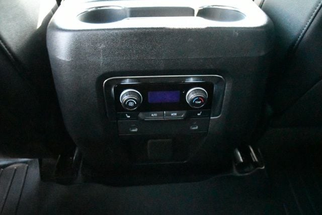 2022 Chevrolet Tahoe Z71 - Photo 12