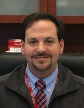 Staff member Allen Dillard from ID_dd4f90