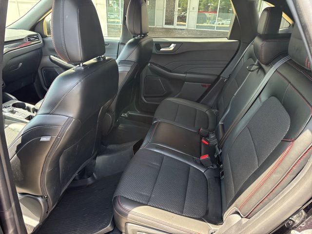 2024 Ford Escape ST-Line - Photo 27