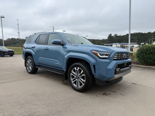 2025 Toyota 4Runner Limited photo 4