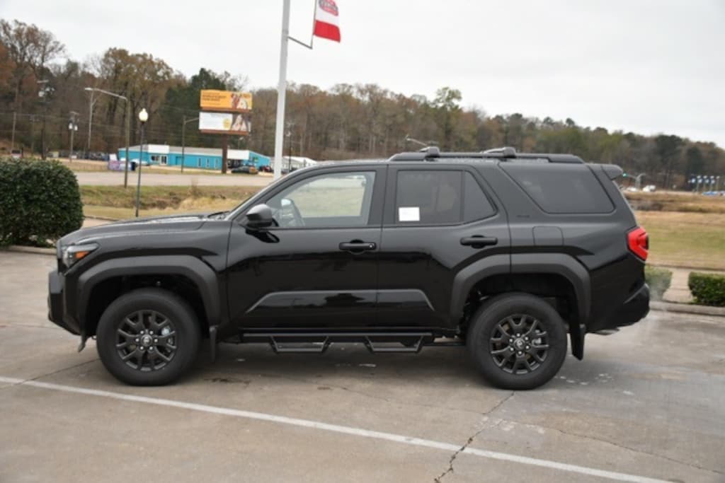 New 2025 Toyota 4Runner SR5 SUV