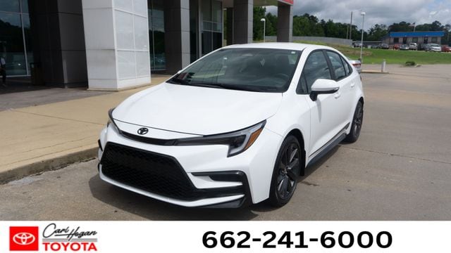 2026 Toyota Corolla SE CVT's photo
