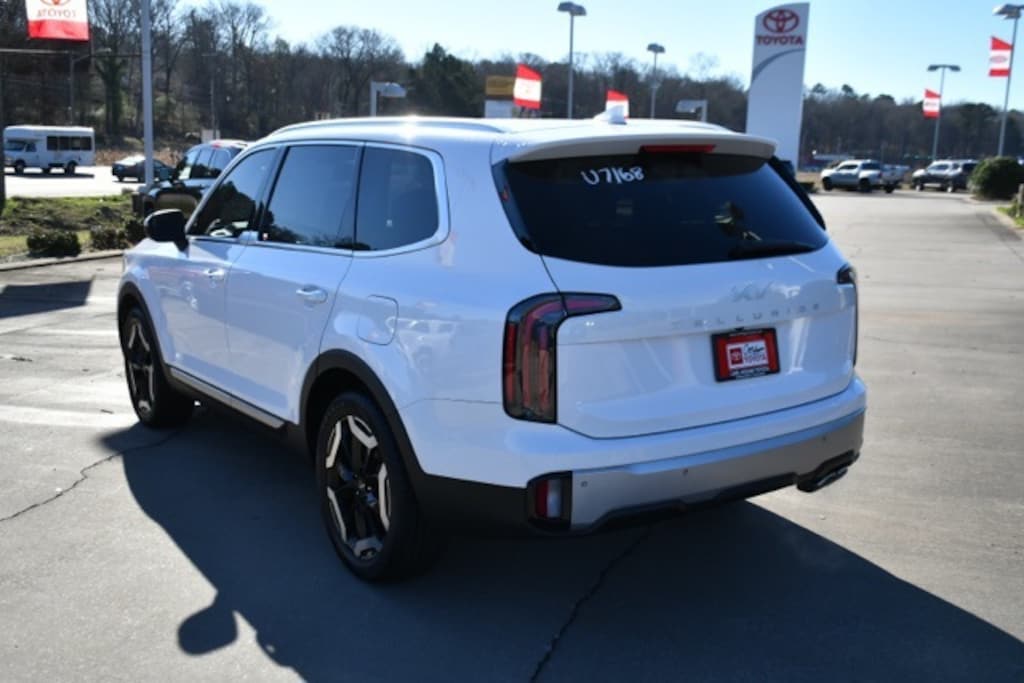 Used 2023 Kia Telluride EX SUV