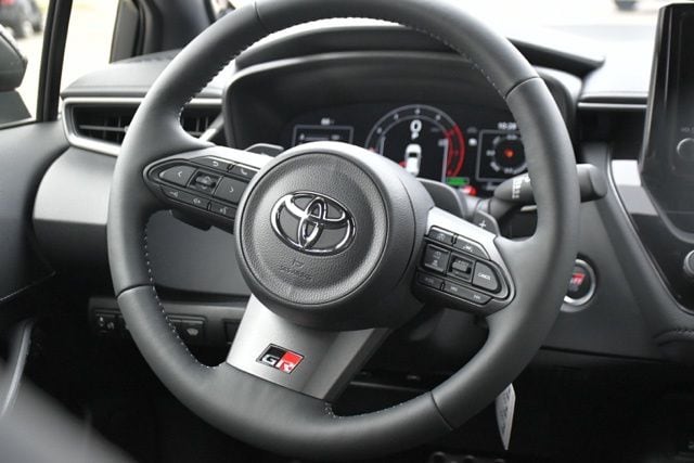 2025 Toyota GR Corolla Premium - Photo 32