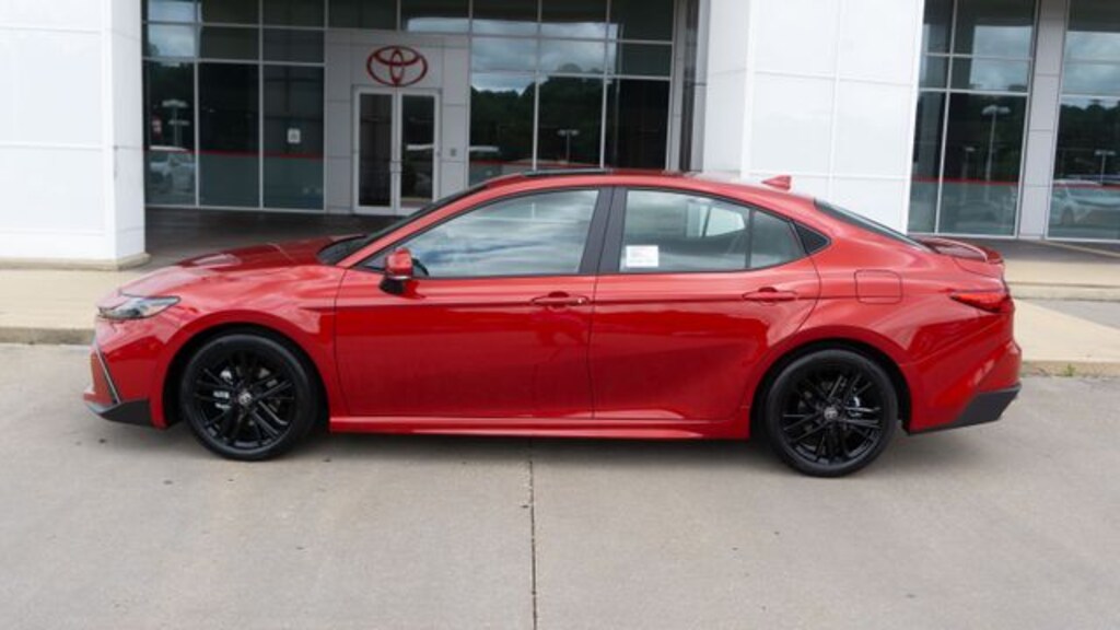 New 2026 Toyota Camry SE Sedan