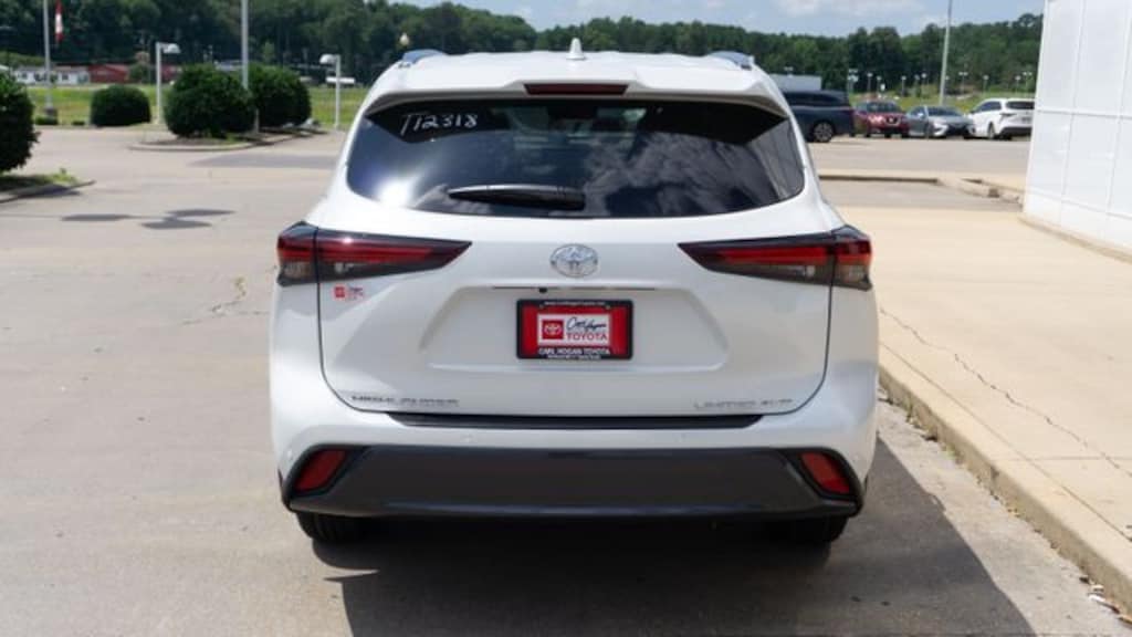New 2026 Toyota Highlander Limited SUV