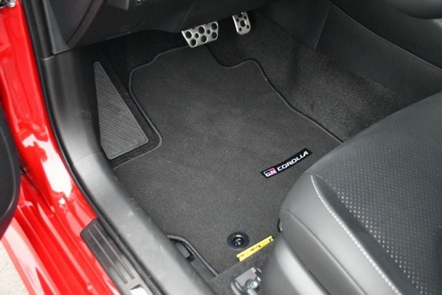 2025 Toyota GR Corolla Premium - Photo 22