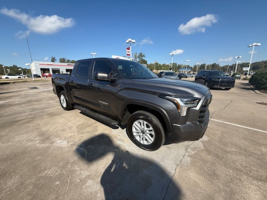 Used 2023 Toyota Tundra SR5 3.5L V6 Truck CrewMax