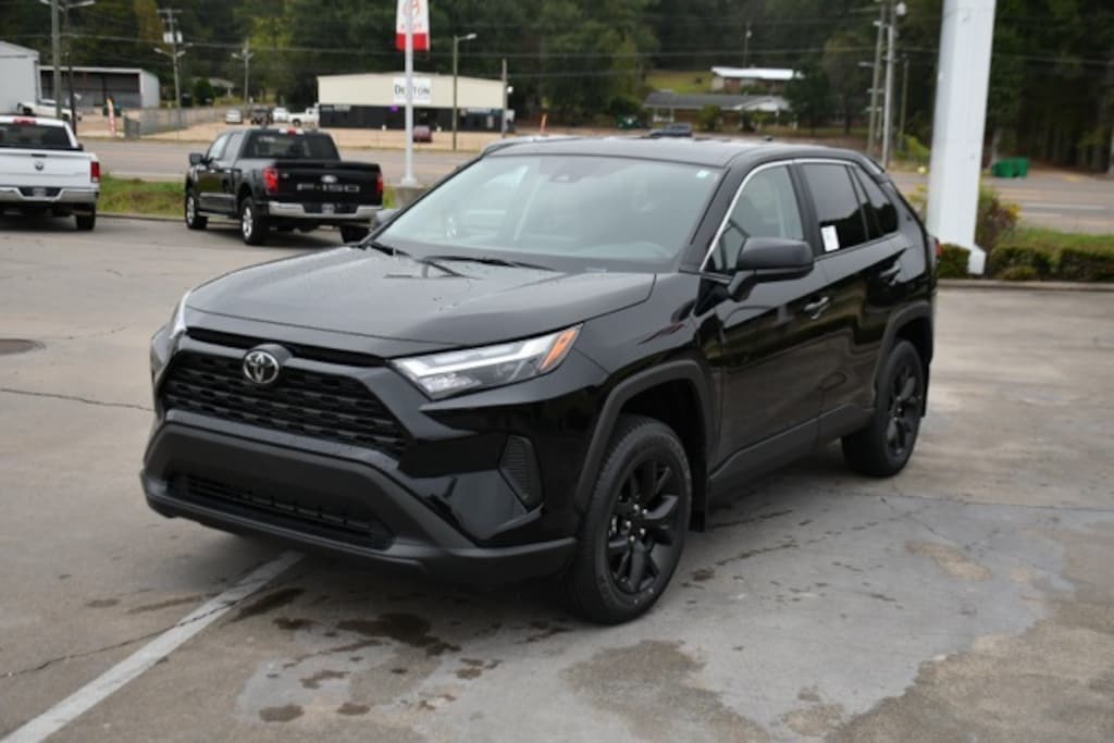 New 2025 Toyota RAV4 LE SUV