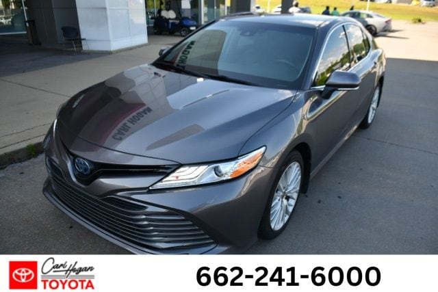 2020 Toyota Camry XLE