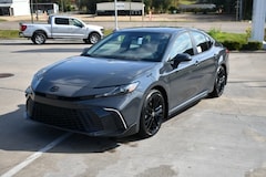 2026 Toyota Camry SE Sedan