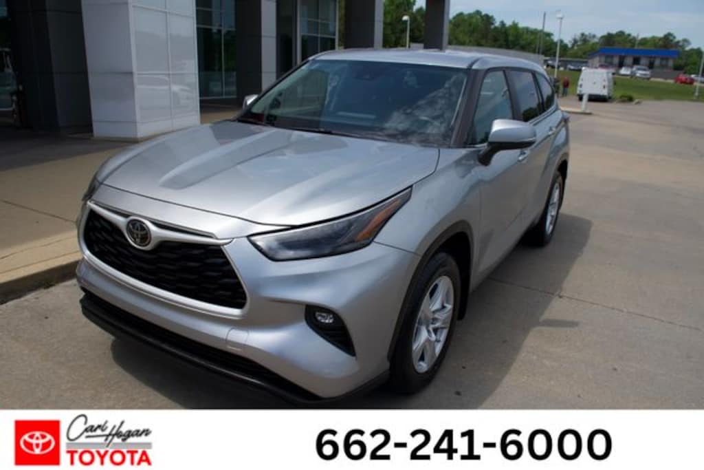 Used 2024 Toyota Highlander LE SUV