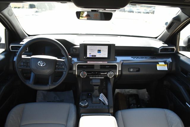 2026 Toyota Tacoma SR5 - Photo 10