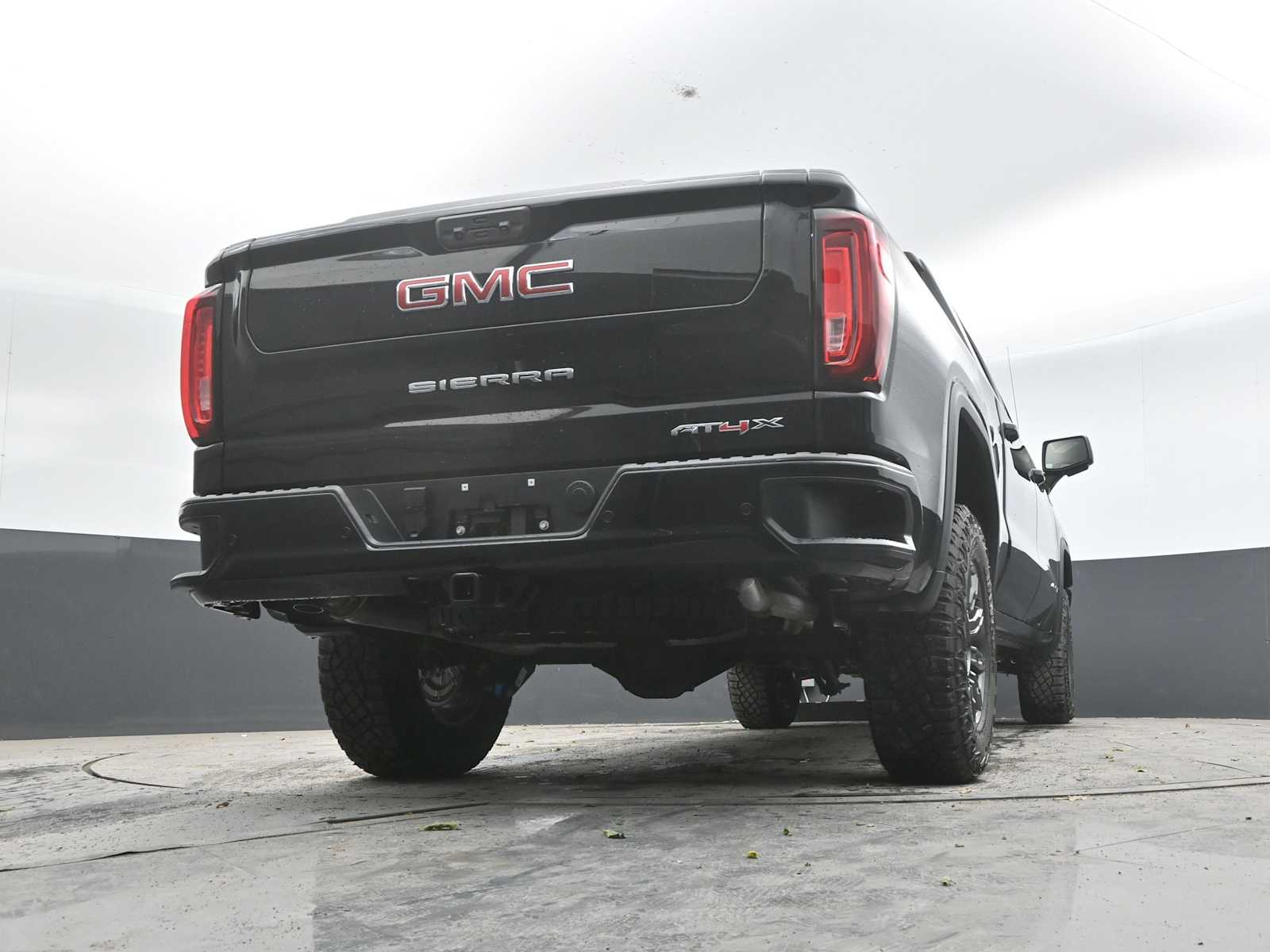 2026 GMC Sierra 1500 AT4X - Photo 44