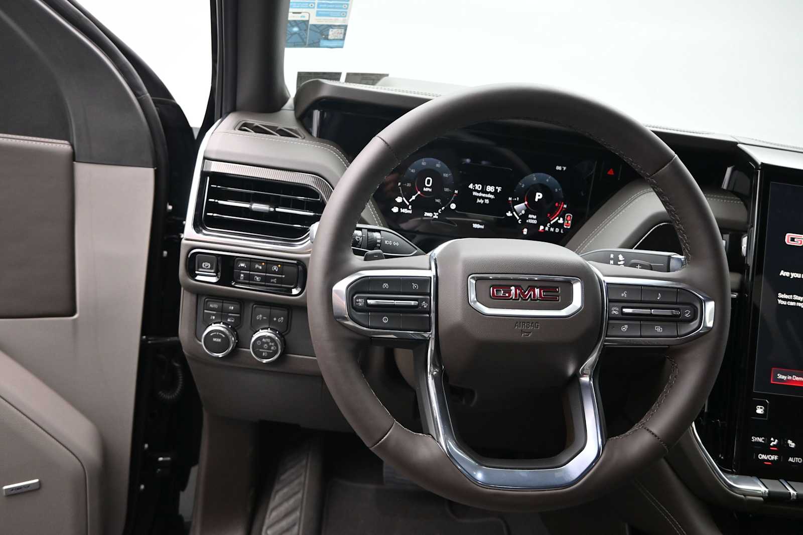 2026 GMC Yukon XL Elevation - Photo 15