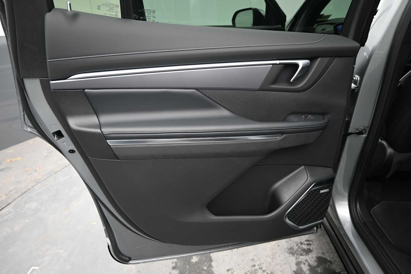2027 Buick Enclave Sport Touring - Photo 22