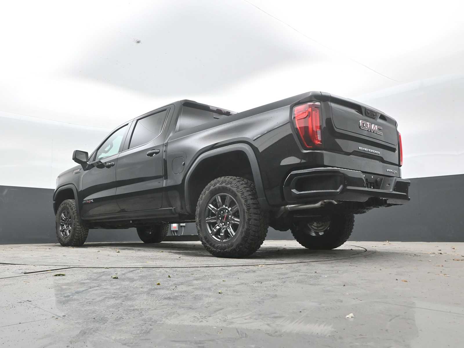 2026 GMC Sierra 1500 AT4X - Photo 36
