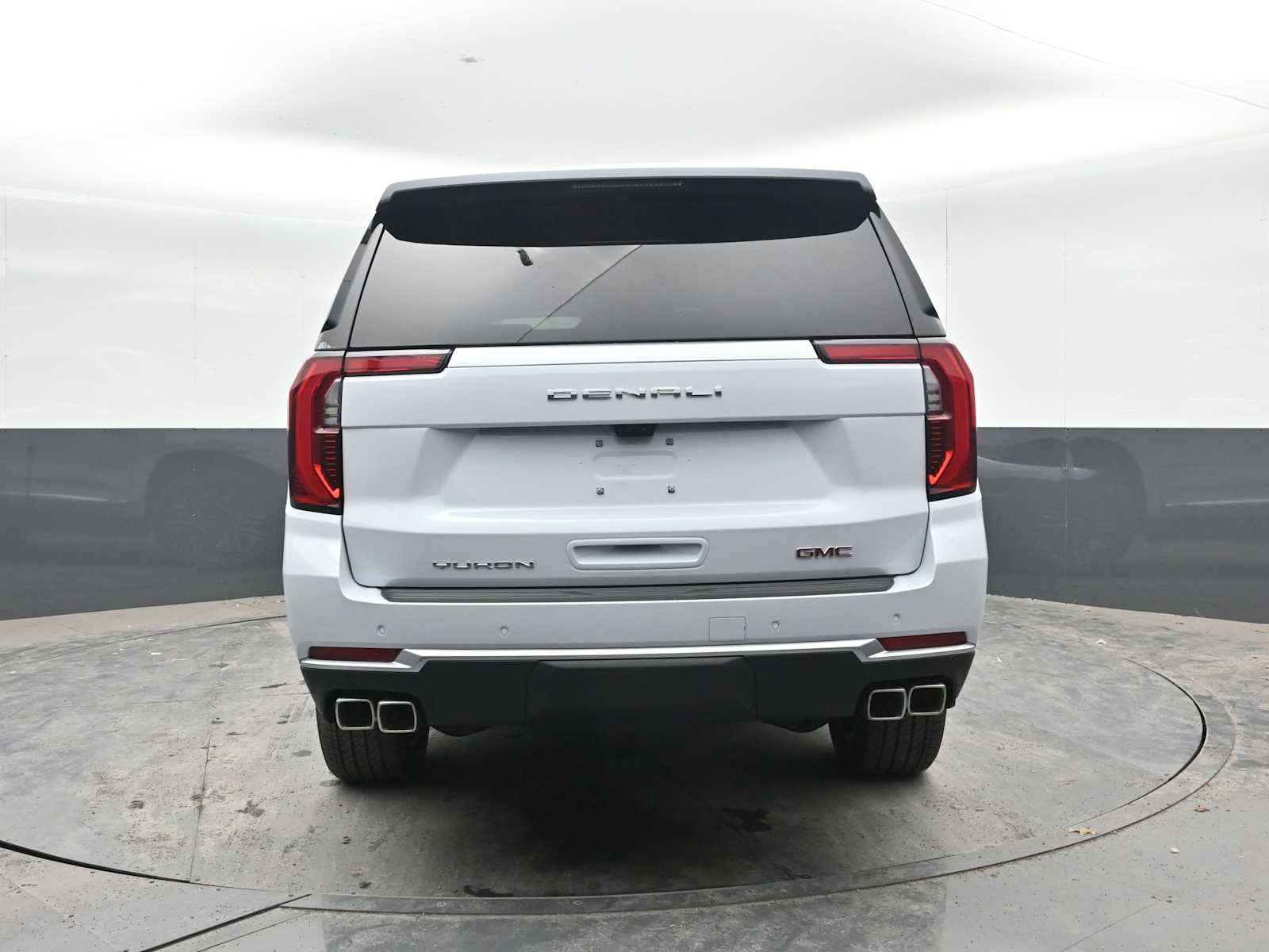 2026 GMC Yukon XL Denali - Photo 11