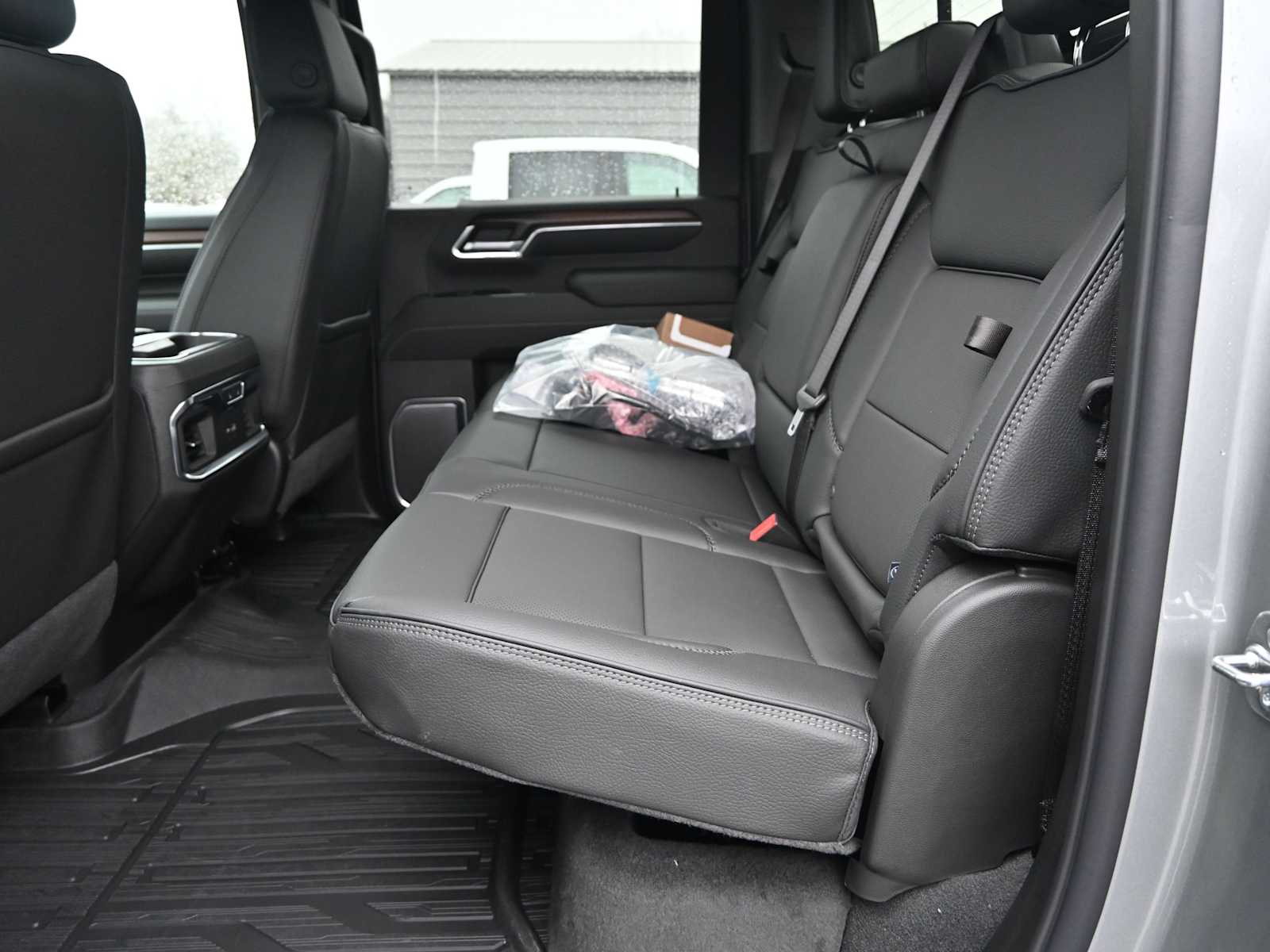2026 GMC Sierra 2500HD Denali - Photo 18