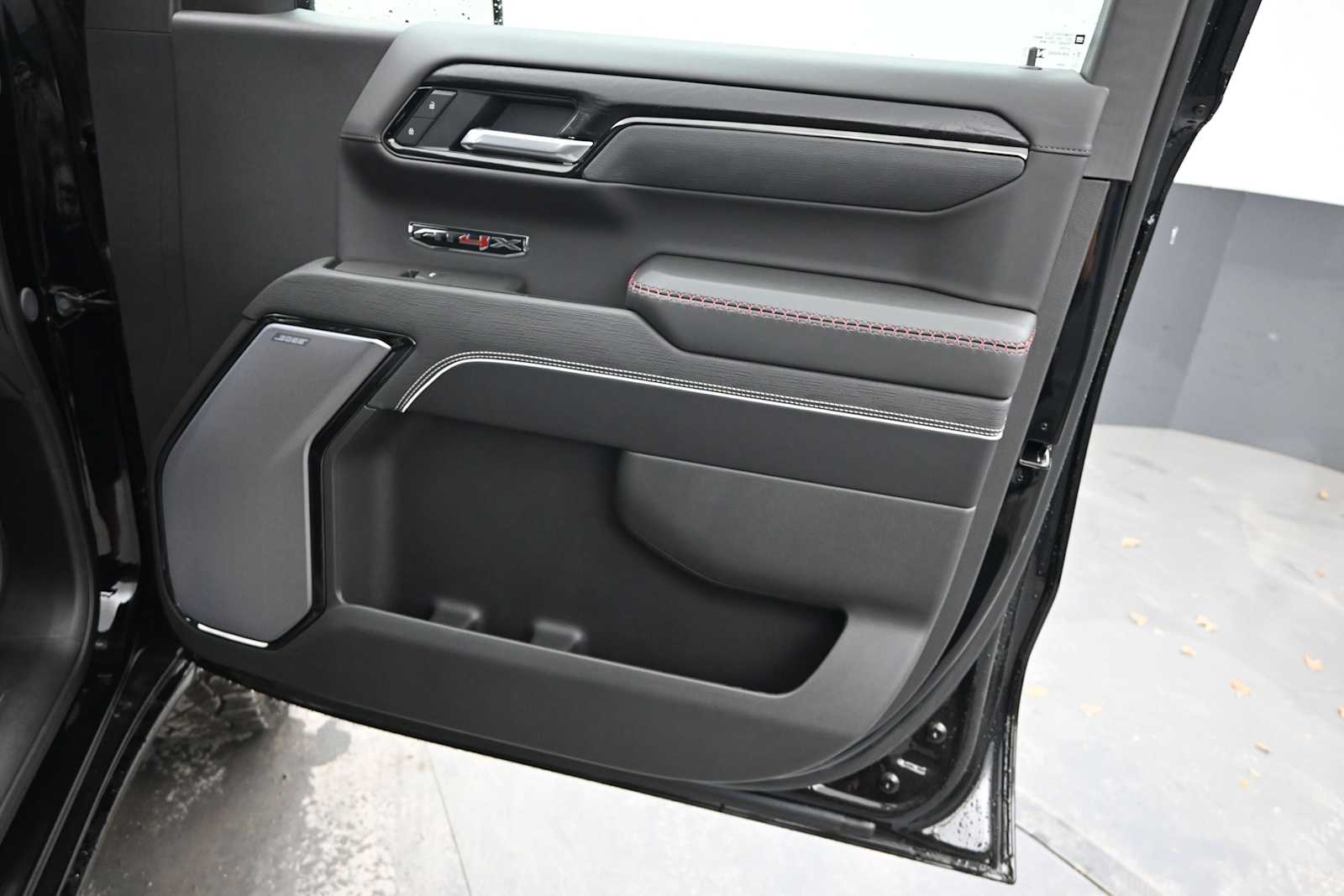 2026 GMC Sierra 1500 AT4X - Photo 19
