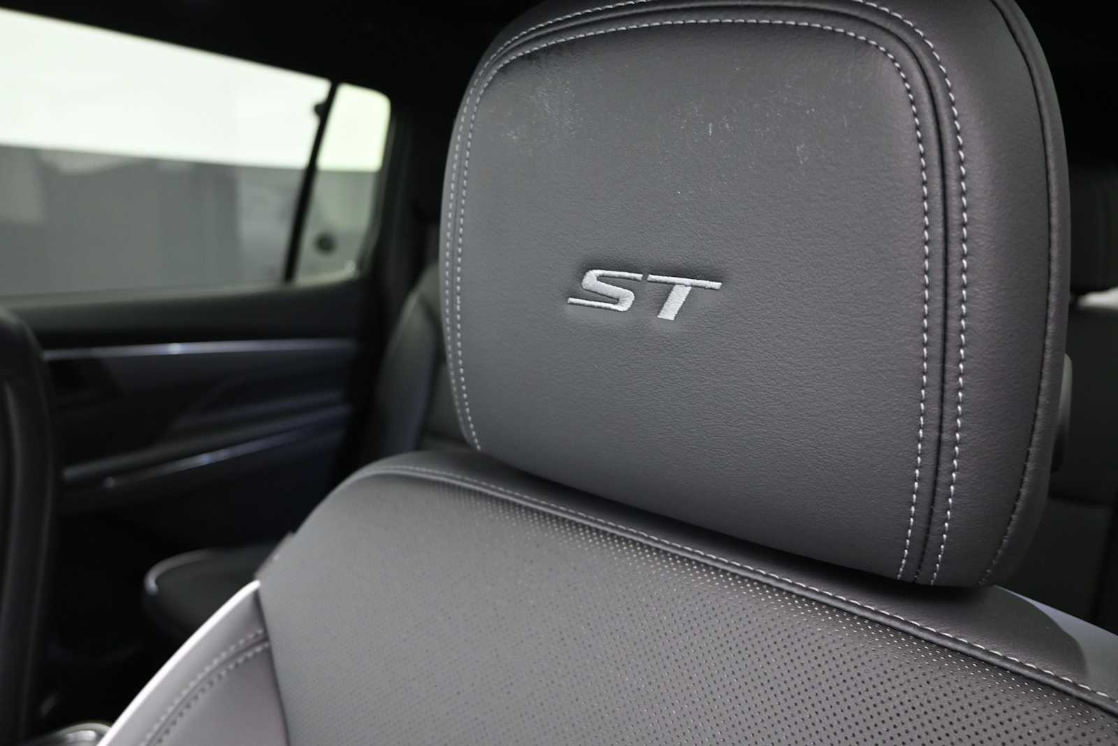 2027 Buick Enclave Sport Touring - Photo 21