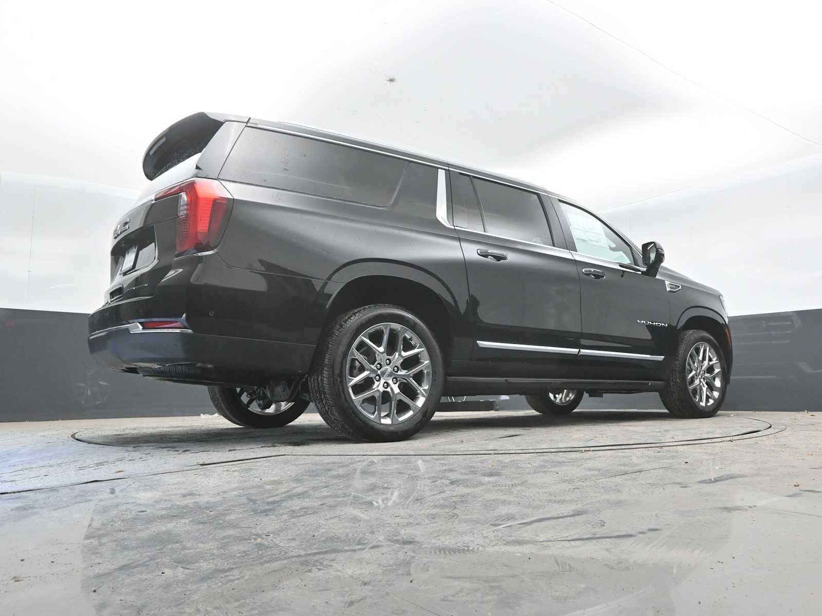 2026 GMC Yukon XL Elevation - Photo 49